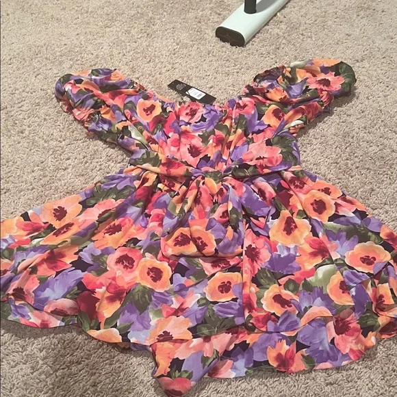 Floral and Geometric Patterned Dress and Romper - Picture 4 of 8